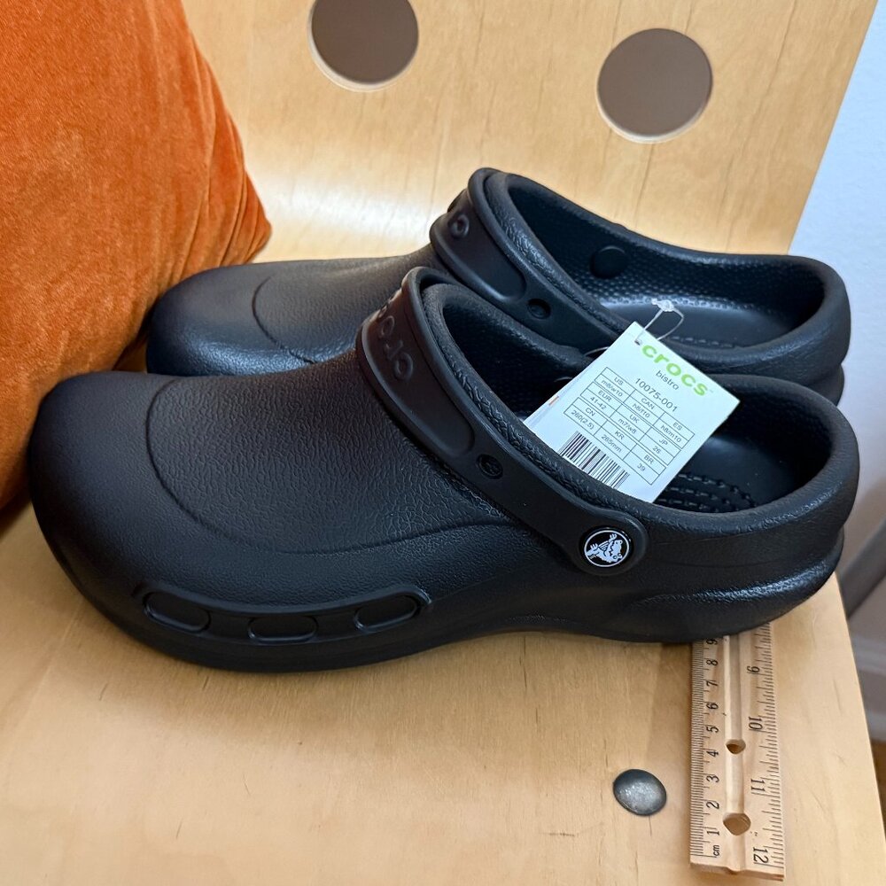 New With Tags Black Bistro CROCS Work Clogs Mens 8 Women's 10 USA Shoes